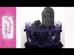 Halloween Graveyard Stringwork Cake
