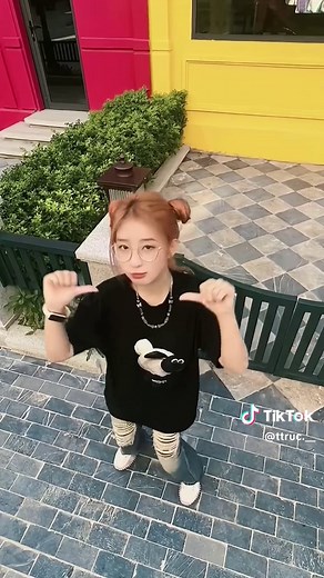 Lạnh Lùng Nhất TikTok: Siêu Đẹp Trai Mọi Thời Đại