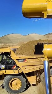 CAT 992G Loading - Pure Power in Every Scoop #CAT992G #WheelLoader #Loading | Earthmover Legends