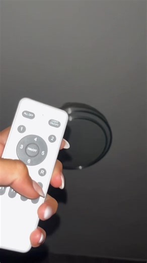 Unique Light with Retractable Fan Amusement