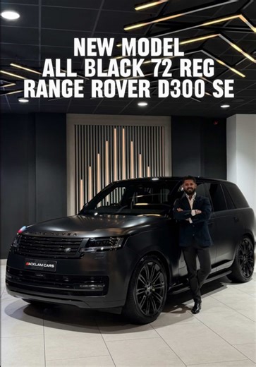 2022 Range Rover D300 SE: Matte Black Luxury SUV