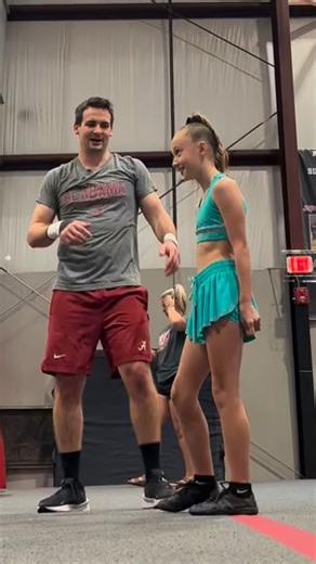 4.1K views · 5.3K reactions | Throwing full ups with Laken . #cheer #viral #cheerleading #stunting #lesson #cheerleader #stunt | Johnpodsednik | Facebook