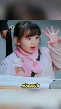 Los ojos de la niña tienen superpoderes.#movies #shorts