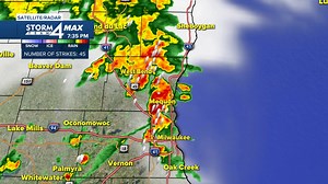 7:35 pm Radar Check - Strong storms are impacting Milwaukee, Ozaukee, and Washington counties. Pockets of strong winds, small hail, lightning, and very heavy rain remain possible. Radar: https://www.tmj4.com/weather/radar #wiwx | TMJ4 News