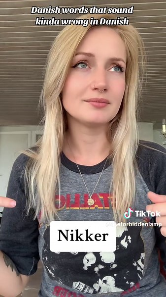 How fast do we think this man can learn Danish? 😛🇩🇰 #danish #words #teaching #language #soundswrong #english #translation #learning #speaking #dansk #engelsk #lærer #funny #video