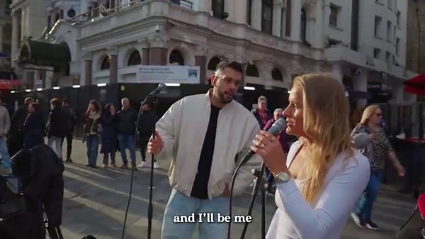 Her Voice Gave Me GOOSEBUMPS | James Bay - Let It Go