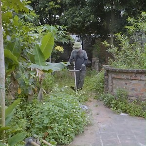 Cleaning Grandpa’s Home – He Couldn’t Stop Smiling! #abandoned #lawn #cleanup #cleaningmotivation #clean #overgrown #transformation | CleanUp Crew