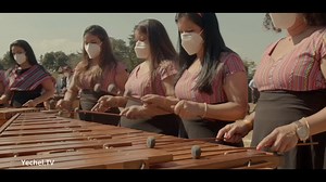 Marimbas Por Guate El Ensamble de Marimbas más Grande del Mundo Récord Guinness - Guatemala. Temas: Rey Quiché by Daniel Hurtado. Mi Lupita by Mario Margarito Tactíc. Intérprete: Ensamble de Marimbas Nota: Este contenido forma parte del audiovisual Records Guinness - Guatemala "El Ensamble de Marimbas más Grande del Mundo" Material audiovisual publicado bajo petición del Movimiento Hormigo Marimbas por Guate. | Yechel.TV