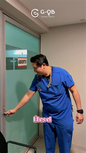 Dr. Carlos J. Bermudez | Gineco - Obstetra on Instagram: "Cuidar tu salud íntima empieza con alguien que te escuche y te acompañe 🩺✨ ¡Agenda hoy mismo tu cita, y pongamos en primer lugar tu salud giencológica! 👨🏻‍⚕️🌸"