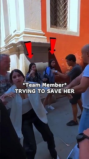 Pickpocket vs. Angry Tourist 😡