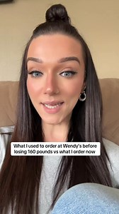 258K views · 2.8K reactions | WOTD: Banana Split!50oz Water & Ice1 Packet Wyler’s Banana 1 Packet Wyler’s Vanilla 3 Pumps Strawberry SSDelicious!Enjoy!  | Amber Fitness | Facebook