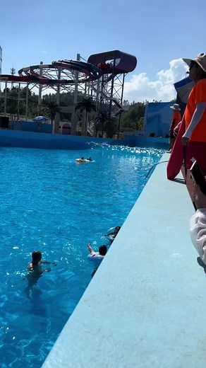 Wave Pool Water Park Design and Construction