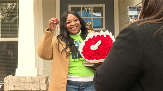 Home for the Holidays: Two families become first-time homeowners