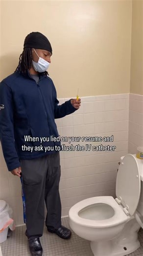 Flushing IVs helps confirm patency, prevents clotting, and ensures your pet can safely receive fluids and medications when they need it most. It’s the little details like this that make a big difference in patient comfort and quality care. 🐶🐱 📞 Call 404-349-9576 to schedule an appointment today. #SouthwestVeterinaryClinic #VetClinicLife #VetTechLife #IVCatheterCare #VeterinaryMedicine #PetHealthcare #AnimalCare #FearFreePets #AtlantaVet #ATLpets #PetWellness #CompassionateCare #SmallClinicBig