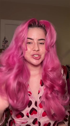 I feel like I’m squinting this entire video 😭😭