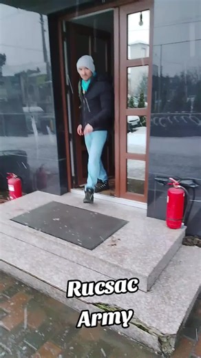 Rucsac Army #fürdich #germanytiktok #Germany #berlin #frankfurt TikTok