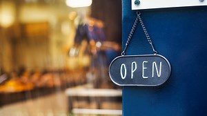 Store openings are outpacing store closings: expert