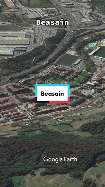 BEASAIN, Gipuzkoa (EUSKAL HERRIA - Basque Country) #euskadi #euskalherria #paisvasco #basquecountry #paysbasque #tiktokeuskaraz #tiktokeuskalherria #euskaltiktok #euskaltiktokerrak #googleearth #googglemaps #beasain #gipuzkoa #goierri #oriaibaia #caf @Gipuzkoako Aldundia @RENDERMAP