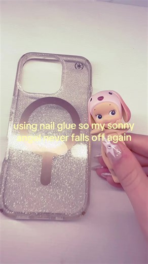 this better stay on. #sonnyangels #sonnyangeltok #hippersonnyangel #phonecase #nailglue