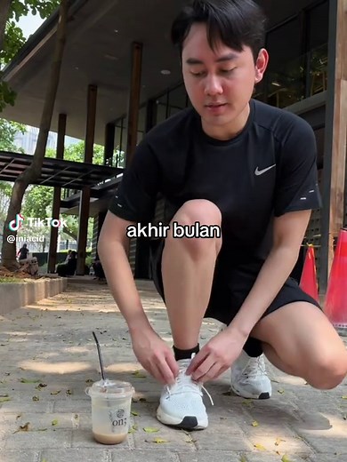Fujiiian akhir bulan trend TikTok | video 'akhir bulan' explained