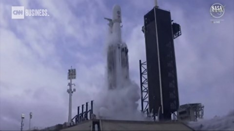 Watch: NASA launches spacecraft to visit the metal asteroid Psyche | CNN Business