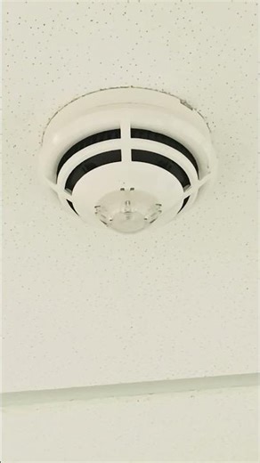 Honeywell gent smoke detector installing.