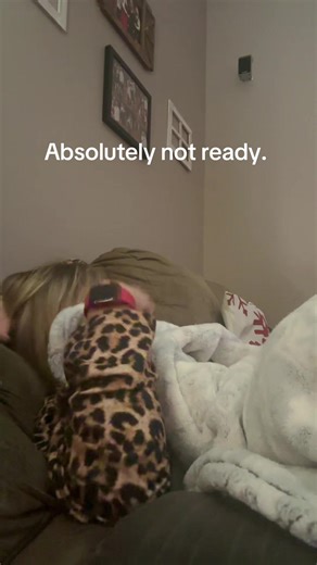 Oh it’s be Sunday Scaries for 4 days now. I think today was the fastest day so far. I have so missed my kids and can’t wait to see them!! It’s the routine, getting up early, having to wear real clothes, and the stress & mental overload. #teachersoftiktok #creatorsearchinsights #sundayscaries