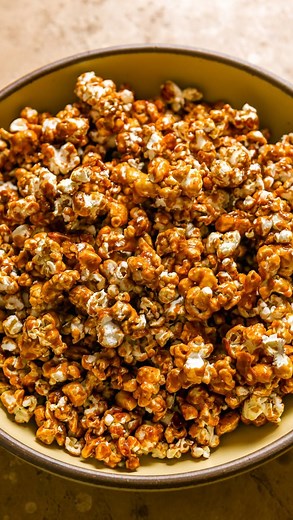 Lauren Grant on Instagram: "Beware: make this once and you’ll also find out how easy it is to make caramel corn. Comment “popcorn” and I’ll DM you the recipe link! You can also click the link in my bio for the link! #caramelcorn #gochujang #popcorn #spicycaramelcorn #zestfulkitchen #fyp #fypシ #recipeshare #recipeoftheday"