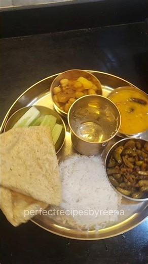 Ultimate Indian Veg Thali 😍 | 5 Easy Recipes in 1 Plate | Ghar Jaisa Swad#shorts#vegthali#ytshorts