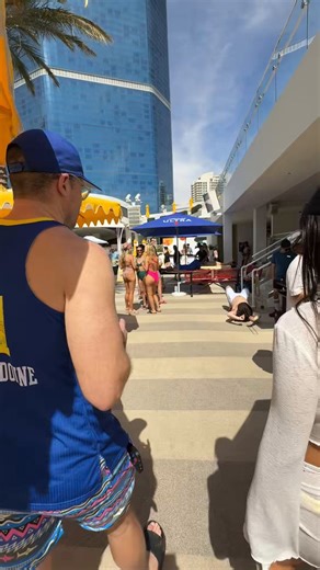 Next plan of attack, sign up to get a stretch in by the pool and find a girl that way