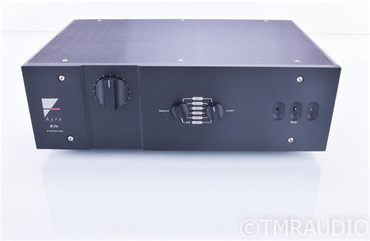 Ayre K-1xe Stereo Preamplifier