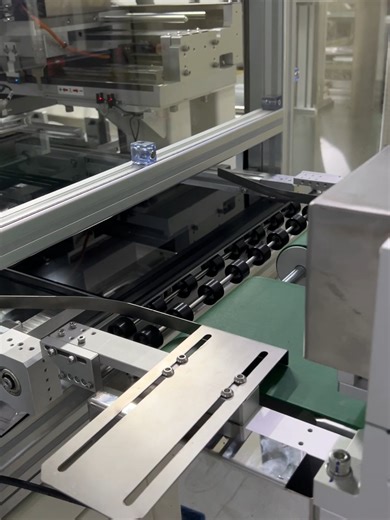 Custom 23.8” touch portable monitor for Vietnam client. Watch the LCD production process in our factory — from precise assembly to quality testing, every step ensures clear display, smooth touch, and durable performance. We specialize in OEM & ODM portable monitors, supporting custom designs and bulk B2B orders. Factory direct · High-quality production · Global shipping available. 📩 DM us for Vietnam client OEM projects or custom portable monitor solutions. #VietnamClient#CustomLCD#23inchPortab