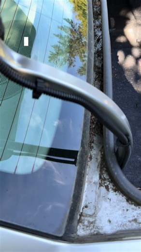 Keep your car looking fresh all summer with our Maintenance program. Schedule your first detail today! DM us to book #autodetail #mobiledetailing #businesstips #autodetailingtips #pdx #portland #oregon