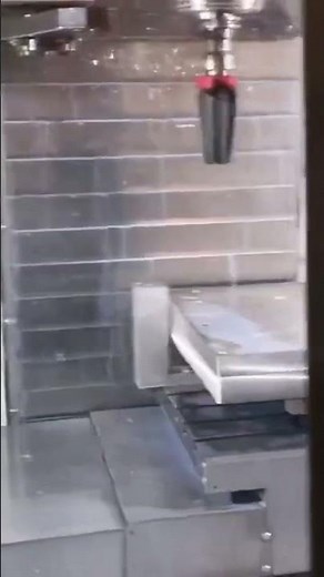 MIDACO Automatic Pallet Changer on a HAAS VF-4SS