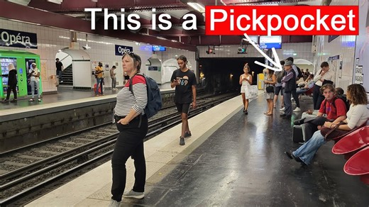 Don’t Get Scammed in Paris: 9 Common Tourist Traps