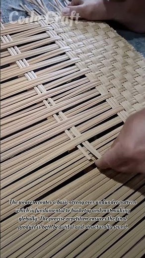 Hand Weaving Rattan or Cane Panels