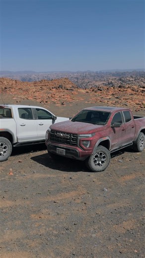 33K views · 445 reactions | قوة مصممة لتجاوز الحدود. كانيون# #AT4X يجمع بين الدقة والصلابة للقيادة في أصعب الظروف The #GMC #Canyon #AT4X takes capability to a whole new level, on-road or off. | GMC | Facebook