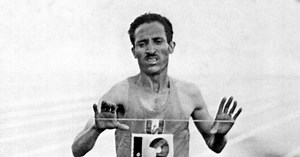 VIDEO. Le jour où Alain Mimoun a remporté le marathon olympique à Melbourne