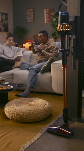 Darty a sélectionné l'aspirateur sans fil Dyson V16 piston animal pour un ménage en mode “vite fait mais hyper bien fait”. | Darty