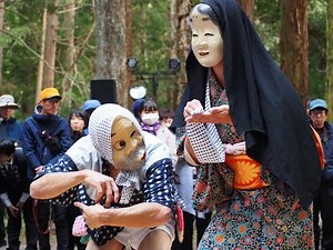 国宝仁科神明宮 式年遷宮祭 奉納神楽 長野県池田町正科竈神社 岡崎踊り（おかめ ひょっとこ踊り）
