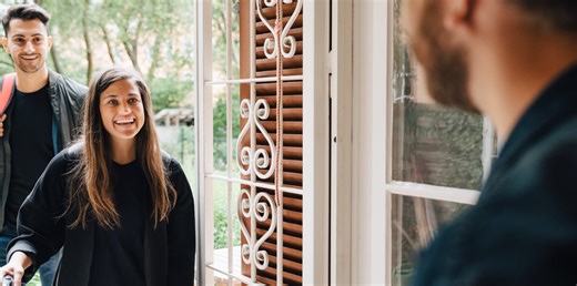 The Rudest Things You Can Do As An Overnight Guest In Someone's Home