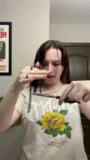 This girl finally cut her super long eyelashes