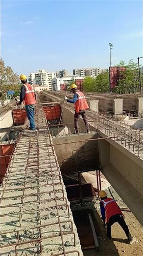 Girder Bridge D...Shuttering #civilengineering #shortvideo