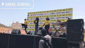 Adiouza performing her hit song "Ma la nob" during #StepforSafety in Senegal is our #MondayMotivation submission of the day 🙌🏽 | The Luquluqu Tribe
