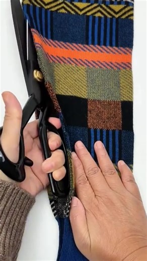 ✂️ ¿Te gusta la costura y querés aprender ideas simples y prácticas para mejorar tus proyectos? Descubrí más tips, moldes y tutoriales en mi perfil. 👉 Visitá el perfil para más información. #costura #costuracreativa #costurafacil #costureras #corteYconfeccion #manualidades #coser #aprendecostura #diycostura #hechoamano #tipsdecostura #moldesdecostura