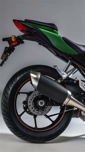 Honda CBR 150R_The king of Road #bikereview #motorcyclereview #automobile