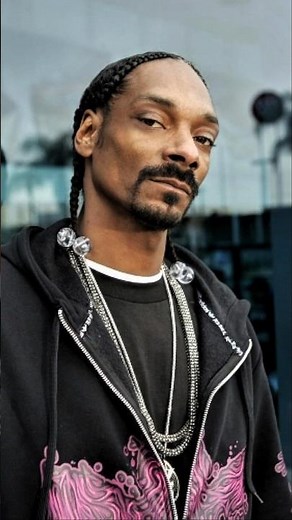 Snoop Dogg Evolution 1992-2025: From West Coast Rapper to Hip-Hop Legend