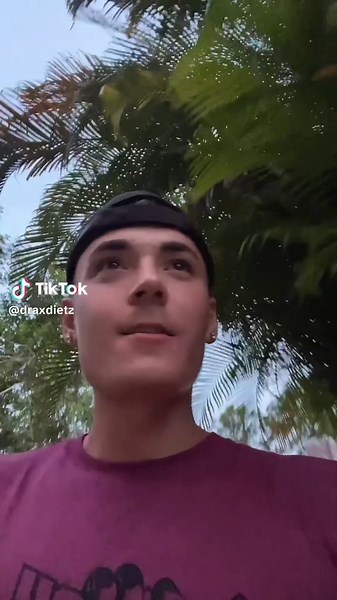 I think she likes it😏 #funnycarvideos #diy #repair #350z #newexhaust #howto