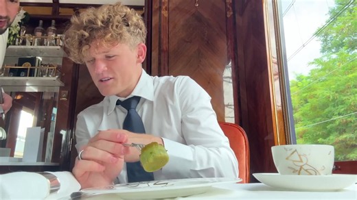 They tried to redefine luxury on trains - then faced unexpected challenges