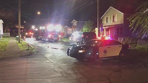 Crews battle house fire in Syracuse